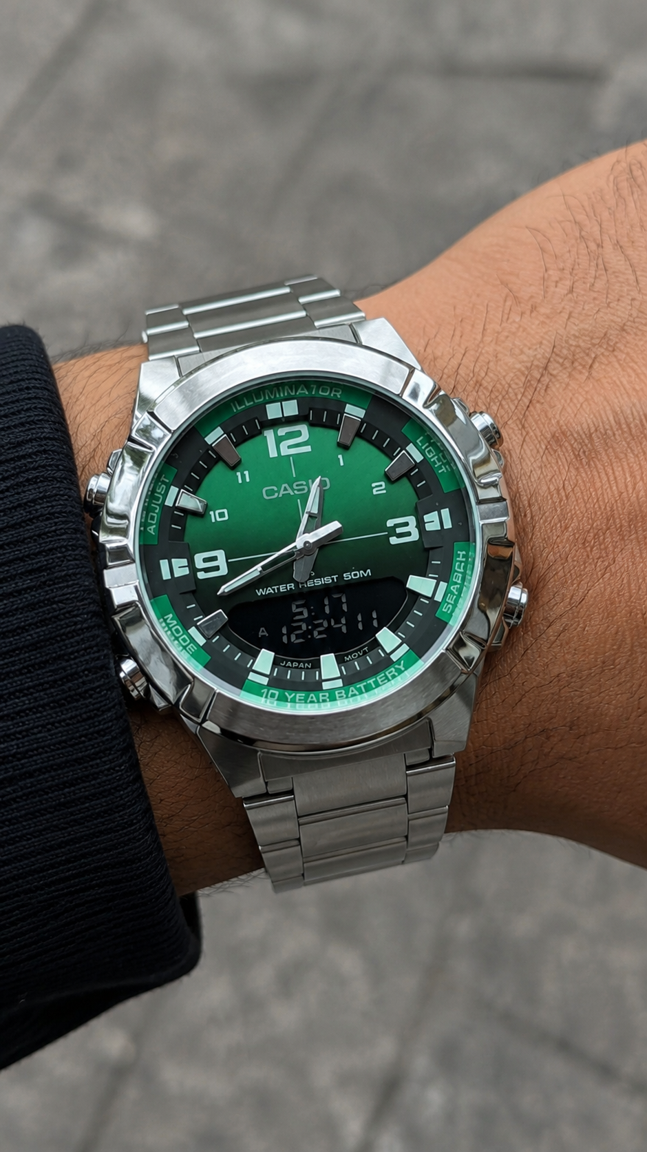 Casio AMW-870DA Luxury Green Dial Watch – Analog Digital Dual Time | 10-Year Battery | 50M Water Resistant